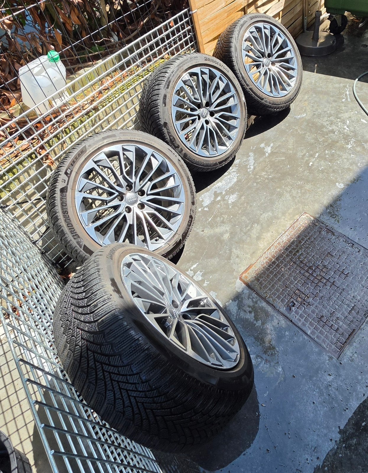 Jantes audi originale 19 pouces avec pneus brigtone, Enlèvement, 19 pouces, Pneu(s)