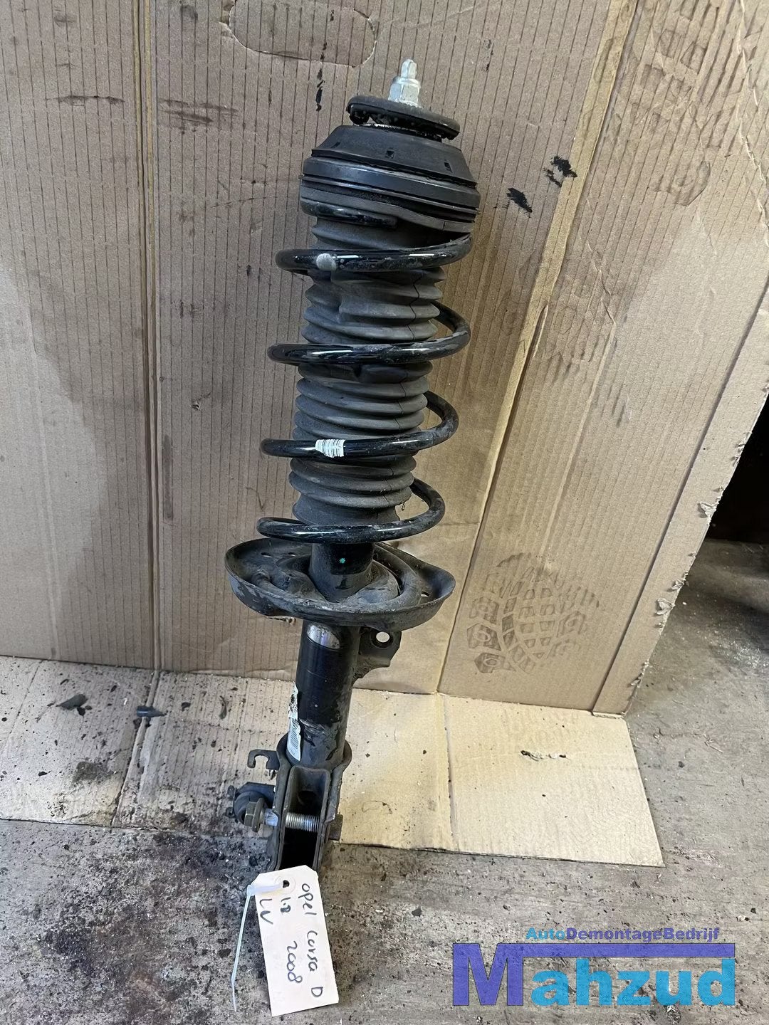 OPEL CORSA D links voor veerpoot 2006-2014, Opel Automobile GmbH, Opel, Bahnhofsplatz 1
65423  Russelsheim am Main, DE, Kontakt@opel-infoservice.de