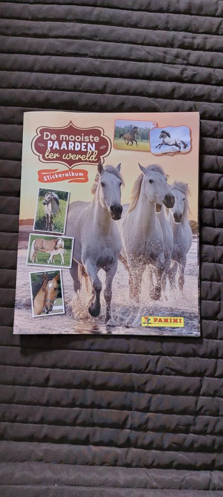 Panini stickeralbum paarden nieuw, Boeken, Dieren en Huisdieren, Ophalen