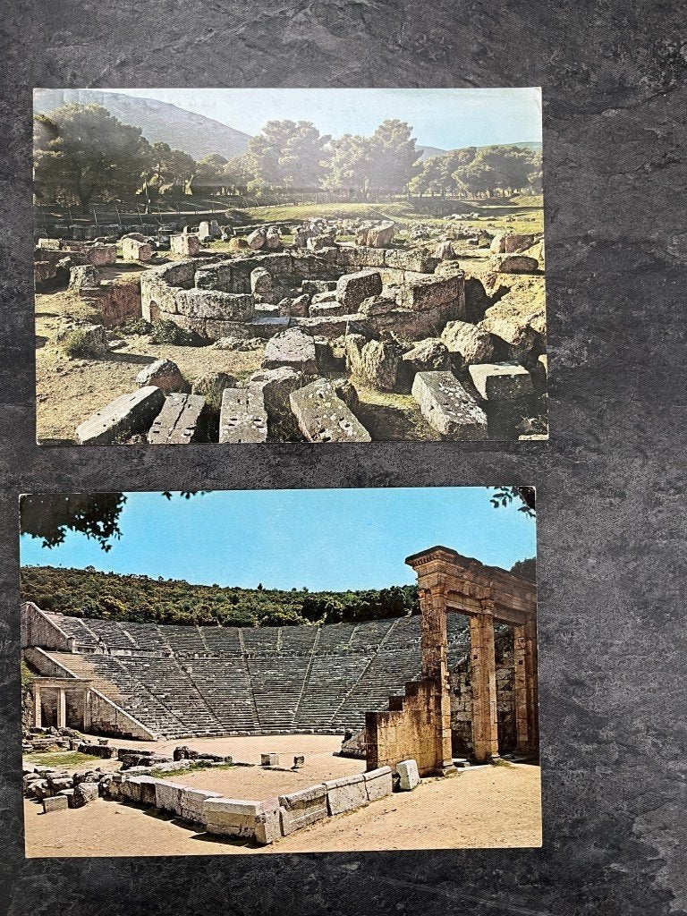 2 cartes postales Grèce - Epidaure - Tholos - Théâtre, Collections, Cartes postales | Étranger, Enlèvement ou Envoi
