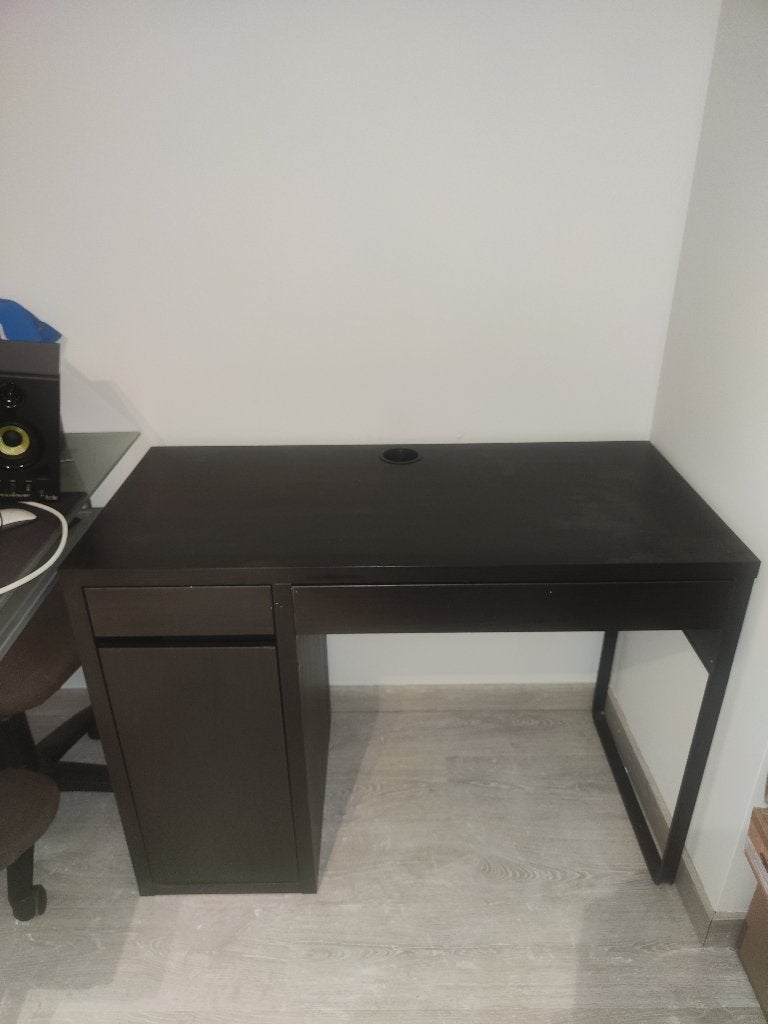 Bureau IKEA MICKE noir (105x50 cm) avec tiroir et armoire, 105 cm, Bureau d'ordinateur, 50 cm, Utilisé