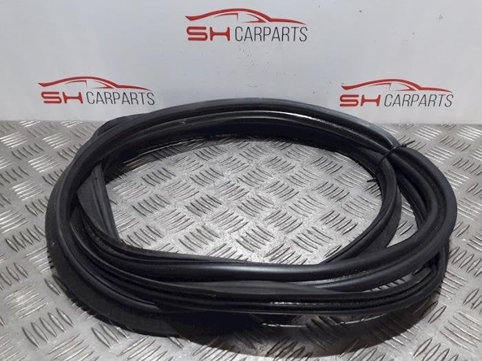Joint caoutchouc hayon d'un Seat Ibiza, -, 3 mois de garantie, Utilisé, -