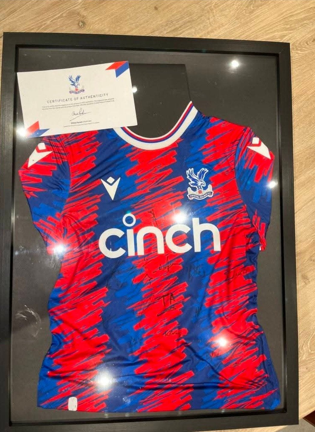 Gesigneerd Shirt Crystal Palace, Verzamelen, Sportartikelen en Voetbal, Ophalen, Shirt