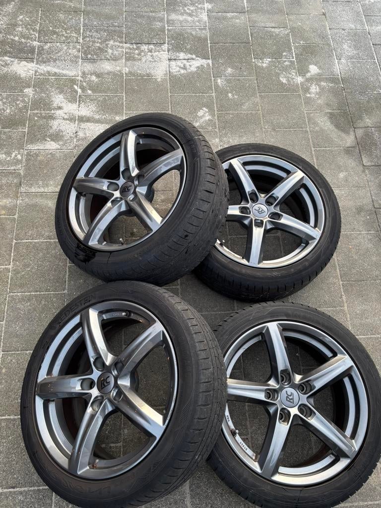 17inch velgen op band rc design, Ophalen, Band(en)