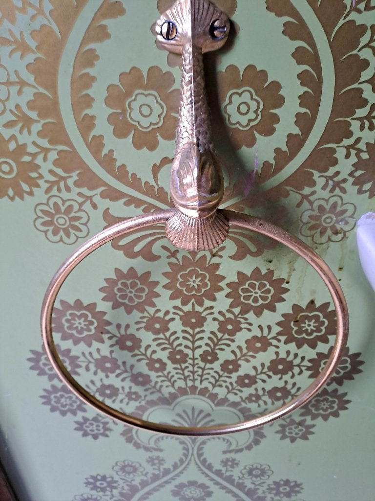 Handdoek ring in de vorm van een vis, goudkleurig metaal, Ophalen, Handdoek