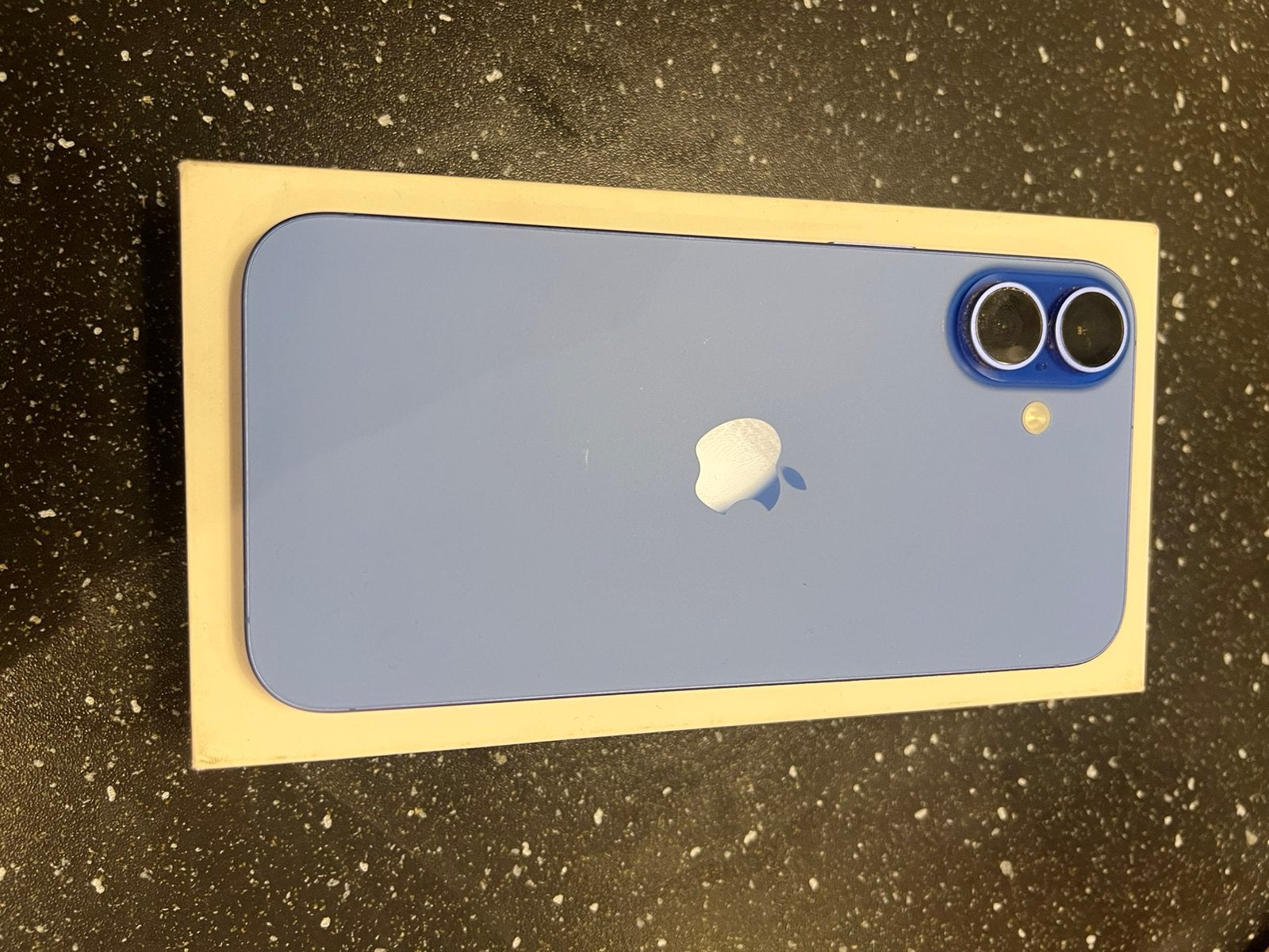 Iphone 16 plus, Télécoms, Enlèvement, Comme neuf