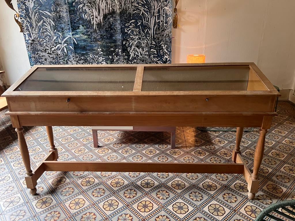 Prachtige Eiken Museumvitrine, Ophalen, Gebruikt, Met klep(pen), 100 tot 150 cm