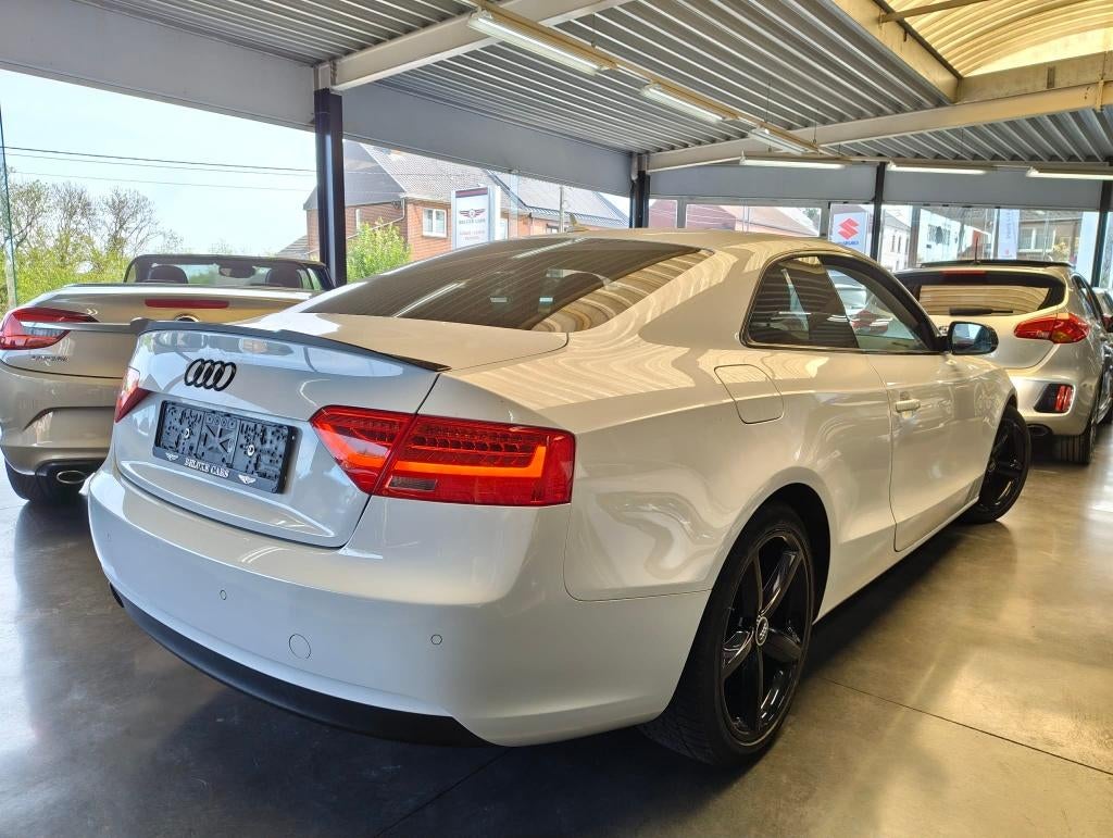 AUDI A5 Coupe 2.0 TDI*LED*BI XENON*LEER*NAVIGATIE*PDC*, Auto's, Audi, 4 zetels, 1655 kg, Leder, Bedrijf