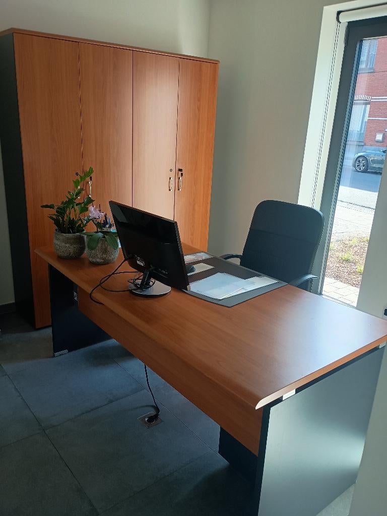 Bureau + kast, Ophalen, 70 tot 120 cm, 80 cm of meer, Kersenhout