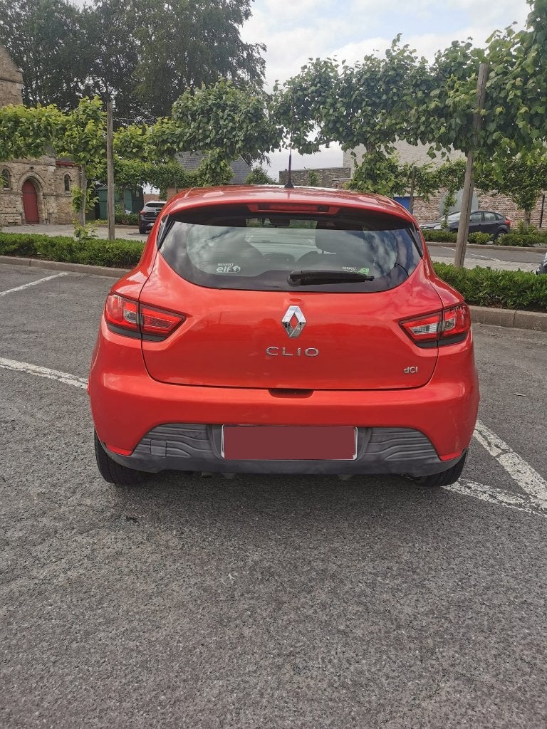 Renault Clio 1.5 dCI 2013, Autos, Renault, Rouge, Euro 5, Achat, Boîte manuelle