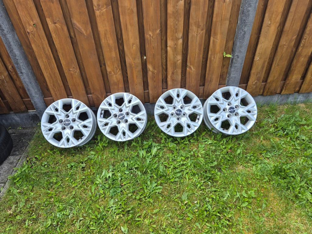 16 inch kia velgen, Ophalen