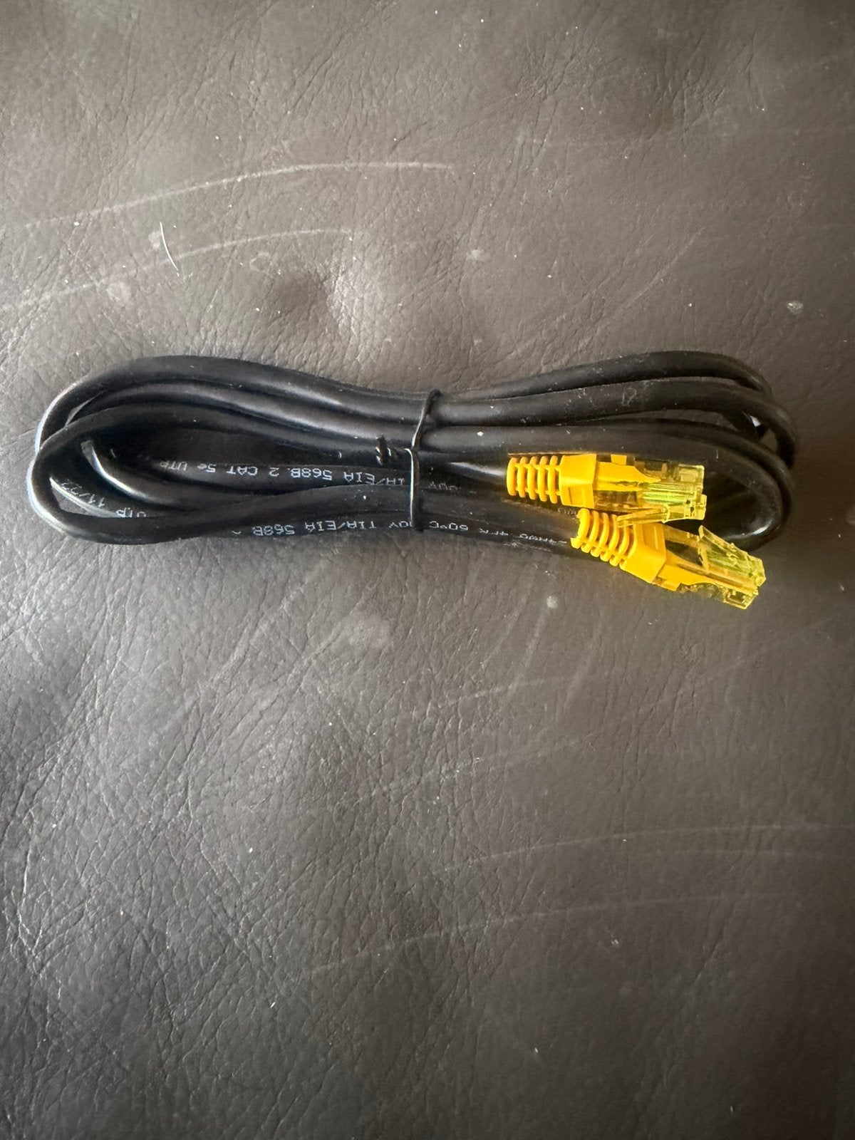 Ethernet kabel, Computers en Software, Pc- en Netwerkkabels, Ophalen, Zo goed als nieuw