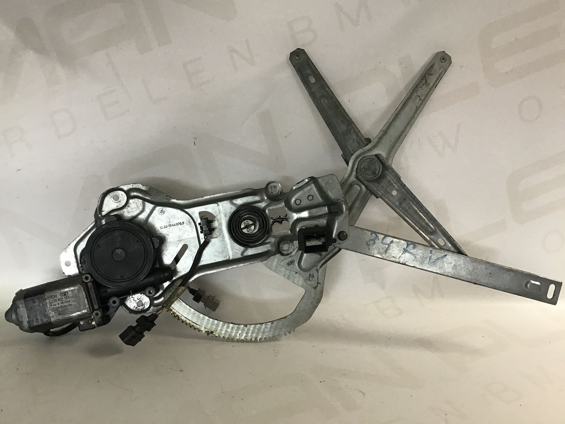 Raammechanisme rechtsvoor BMW E34 513219440709, Autos : Pièces & Accessoires, -, Utilisé, -, Enlèvement ou Envoi