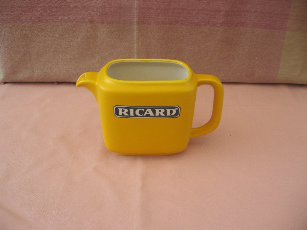 Carafe jaune Ricard 1/2 litre, Collections, Marques & Objets publicitaires, Enlèvement ou Envoi, Comme neuf, Ustensile