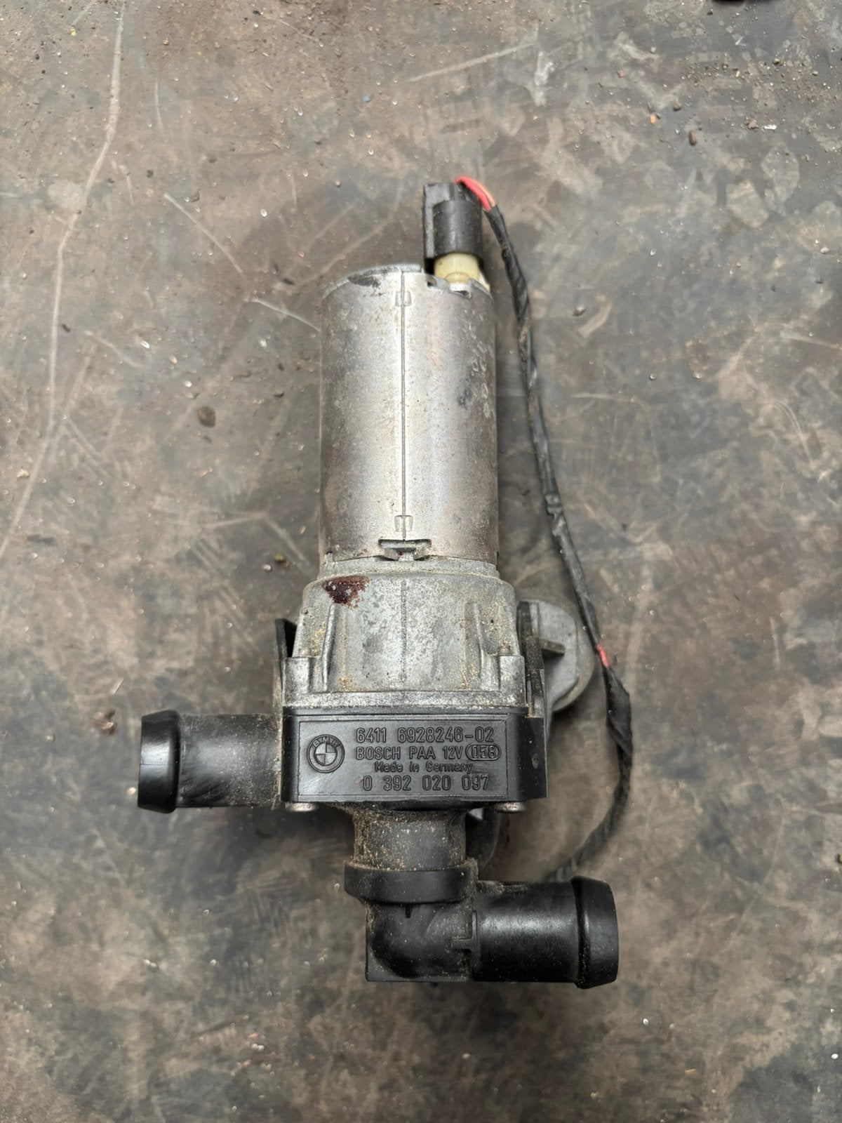 Pompe à eau additionelle BMW Série 1 3 e81 e82 e87 e90 e91, Enlèvement, BMW