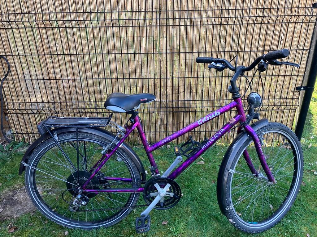 Meisjesfiets minerva, Fietsen en Brommers, Ophalen, Zo goed als nieuw, 26 inch