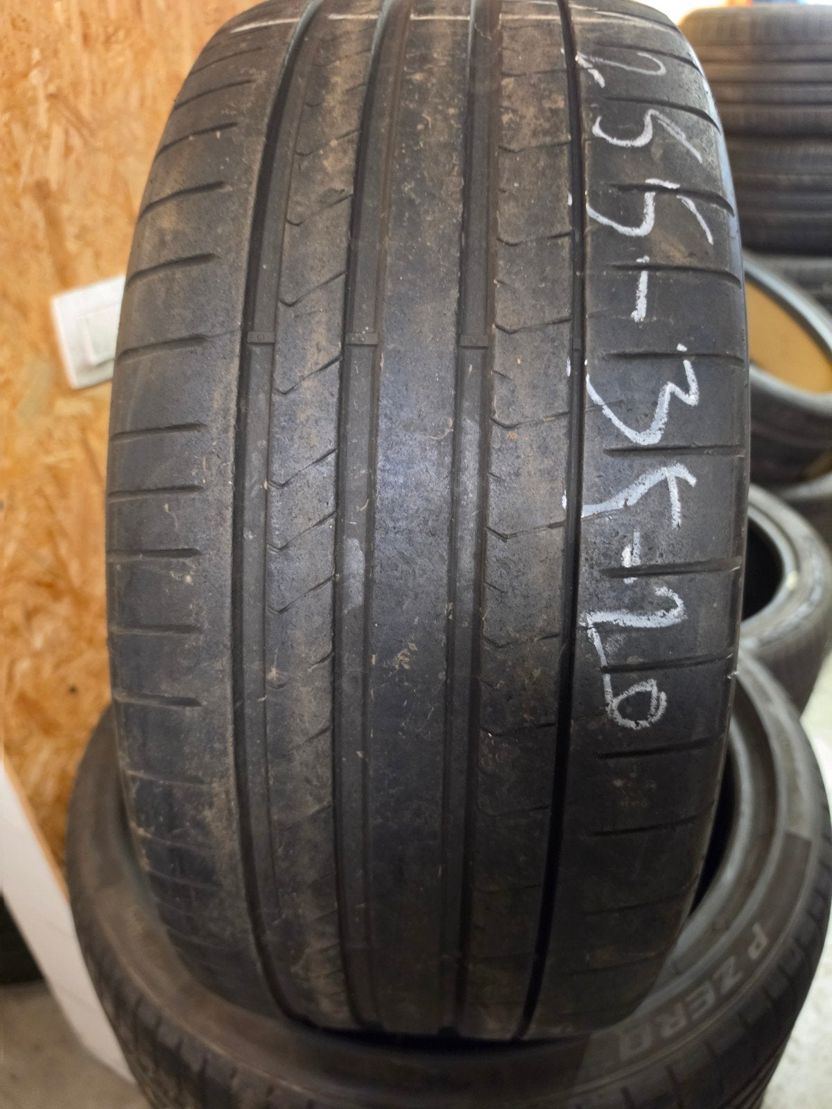 255/35r20 pirelli 70€ l'unité avec montage et équilibrage, Enlèvement