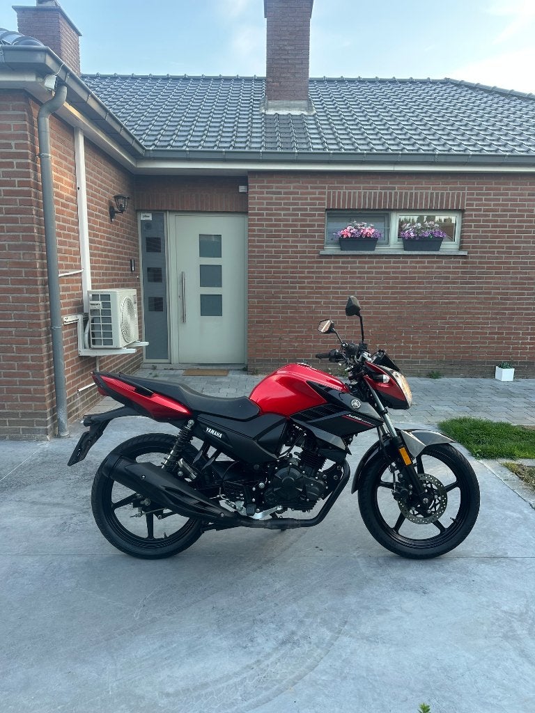 YAMAHA YS125 - 12000 KM - 11/2018, Particulier, 125 cc, 11 kW of minder, 1 cilinder