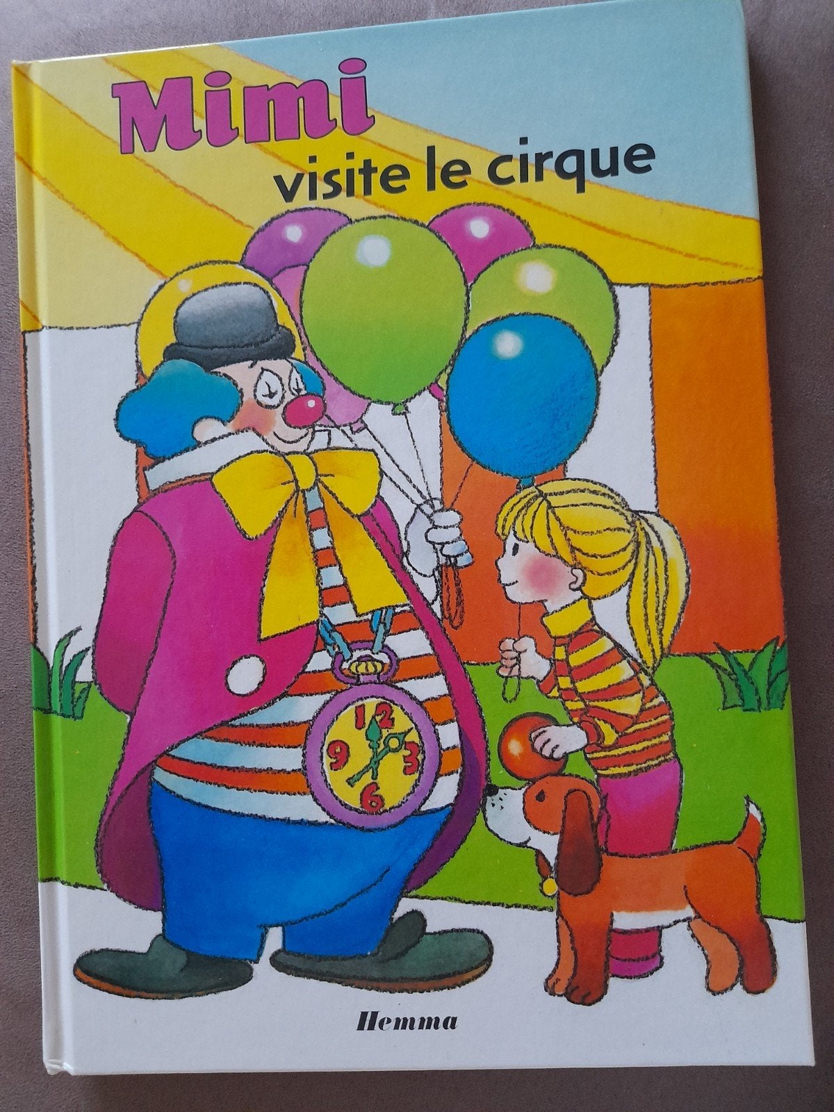 Boek: „Mimi bezoekt het circus”, Boeken, Ophalen of Verzenden, Nieuw, 4 jaar