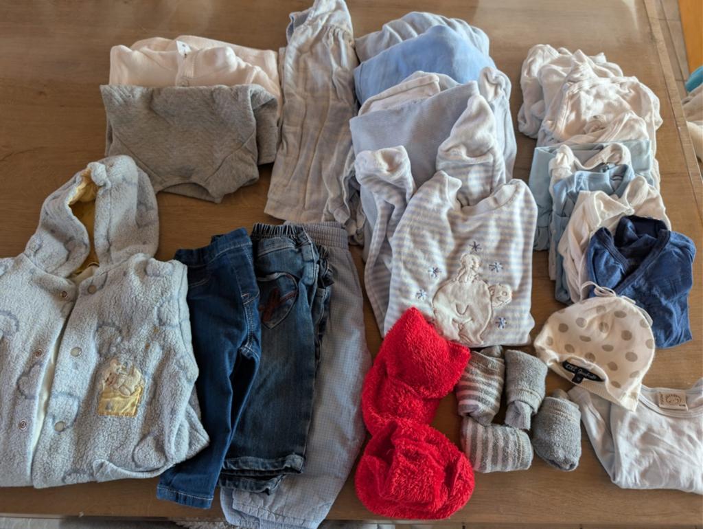 Lot de 29 pièces pour fille et garçon  (voir la description), Enlèvement