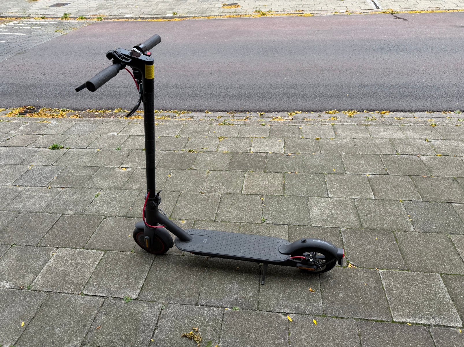 Elektrische step XIAOMI, Fietsen en Brommers, Steps, Ophalen, Zo goed als nieuw