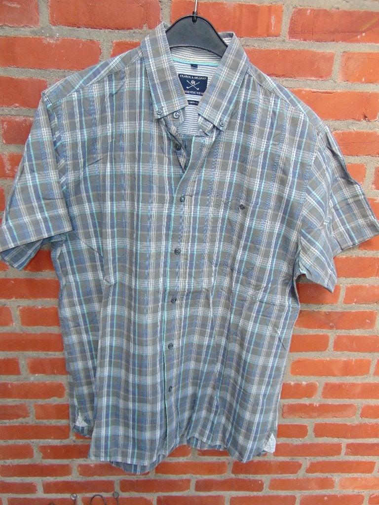 Hemd Clarck & Hillman in nette staat, Vêtements | Hommes, Chemises, Porté, Tour de cou 41/42 (L), Gris, Enlèvement ou Envoi