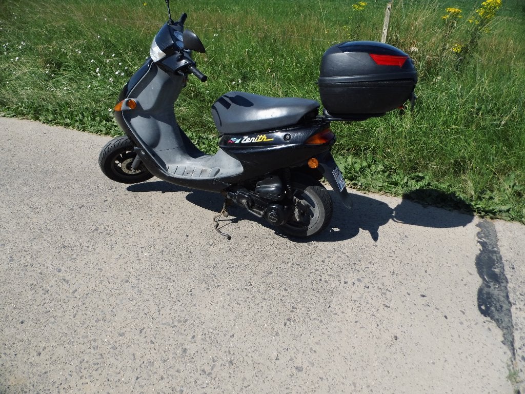 Scooter Peugeot Zenith classe b en bon état, Autres modèles, 49 cm³, Classe B (45 km/h), Enlèvement