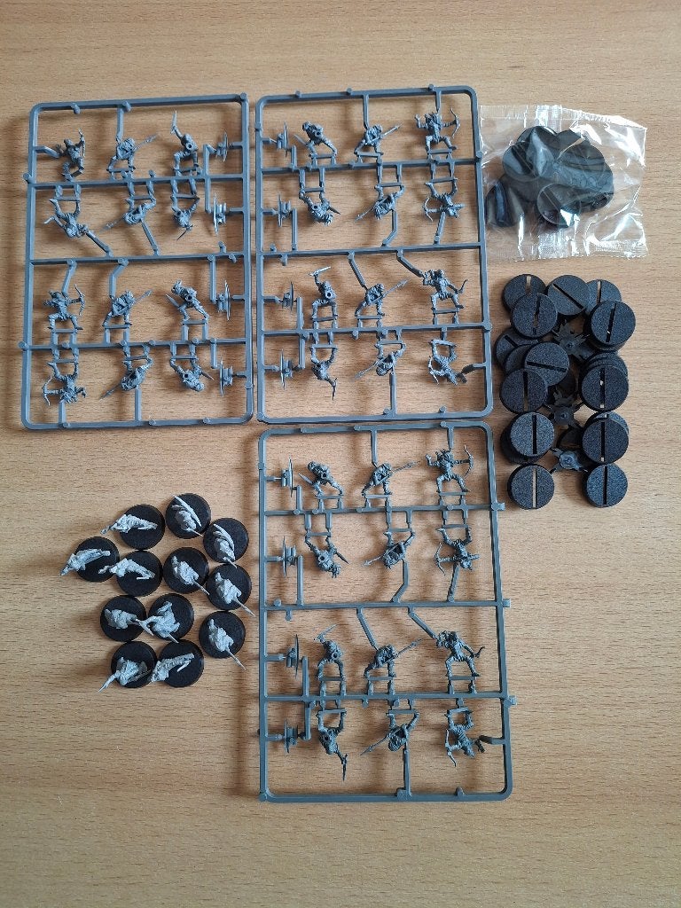 lot de figurines : 48 gobelins de la Moria GW, Hobby & Loisirs créatifs, Modélisme | Figurines & Dioramas, Enlèvement, Comme neuf