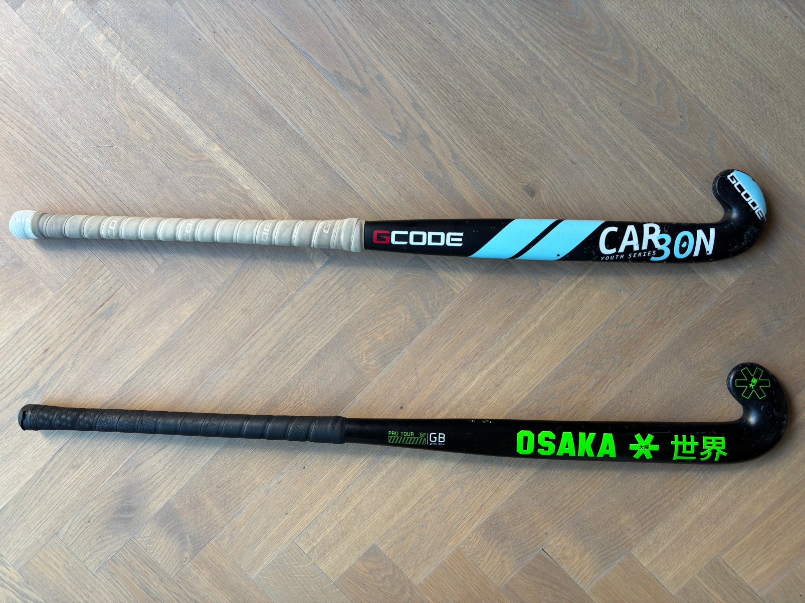 Osaka en G Code 34 en 35 inch hockeystick, Sport en Fitness, Hockey, Ophalen, Gebruikt, Stick