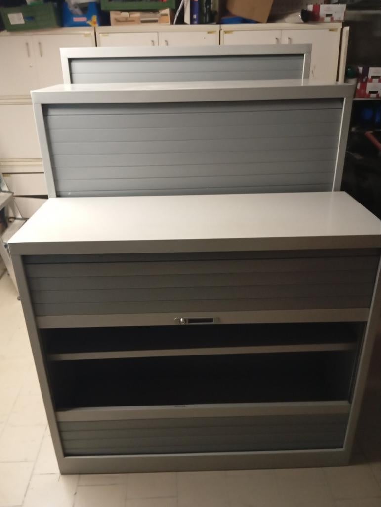 Armoire a volets coulissants vertical 150€, Enlèvement ou Envoi