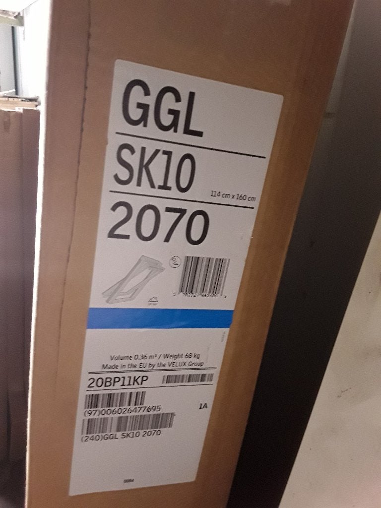 Nieuw Velux dakraam sk 10, Doe-het-zelf en Bouw, Glas en Ramen, Ophalen, 80 tot 120 cm, 120 tot 160 cm, Zo goed als nieuw