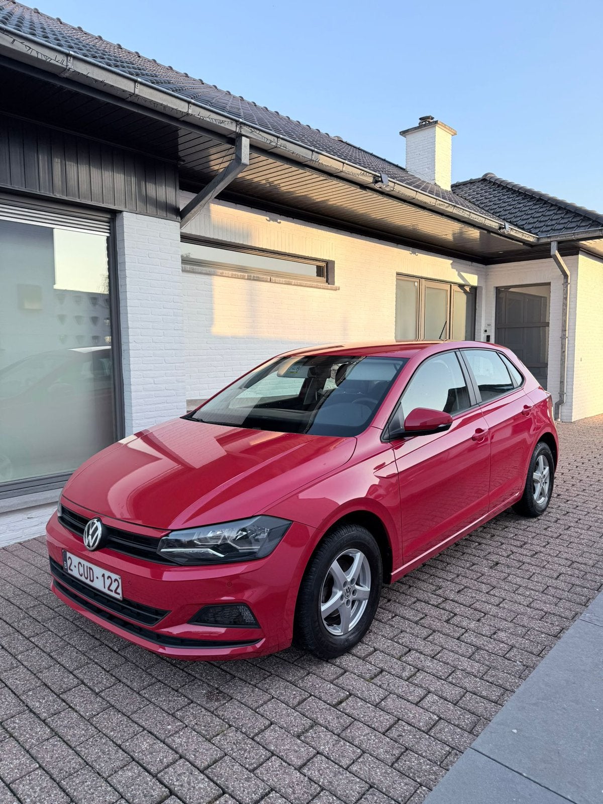 Volkswagen Polo 1.0i, Autos, Volkswagen, Rouge, Achat, 48 kW, 5 portes