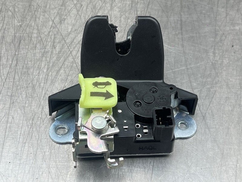 SLOTVANGER ACHTERKLEP Hyundai Sonata (01-2005/12-2010), Gebruikt, Hyundai