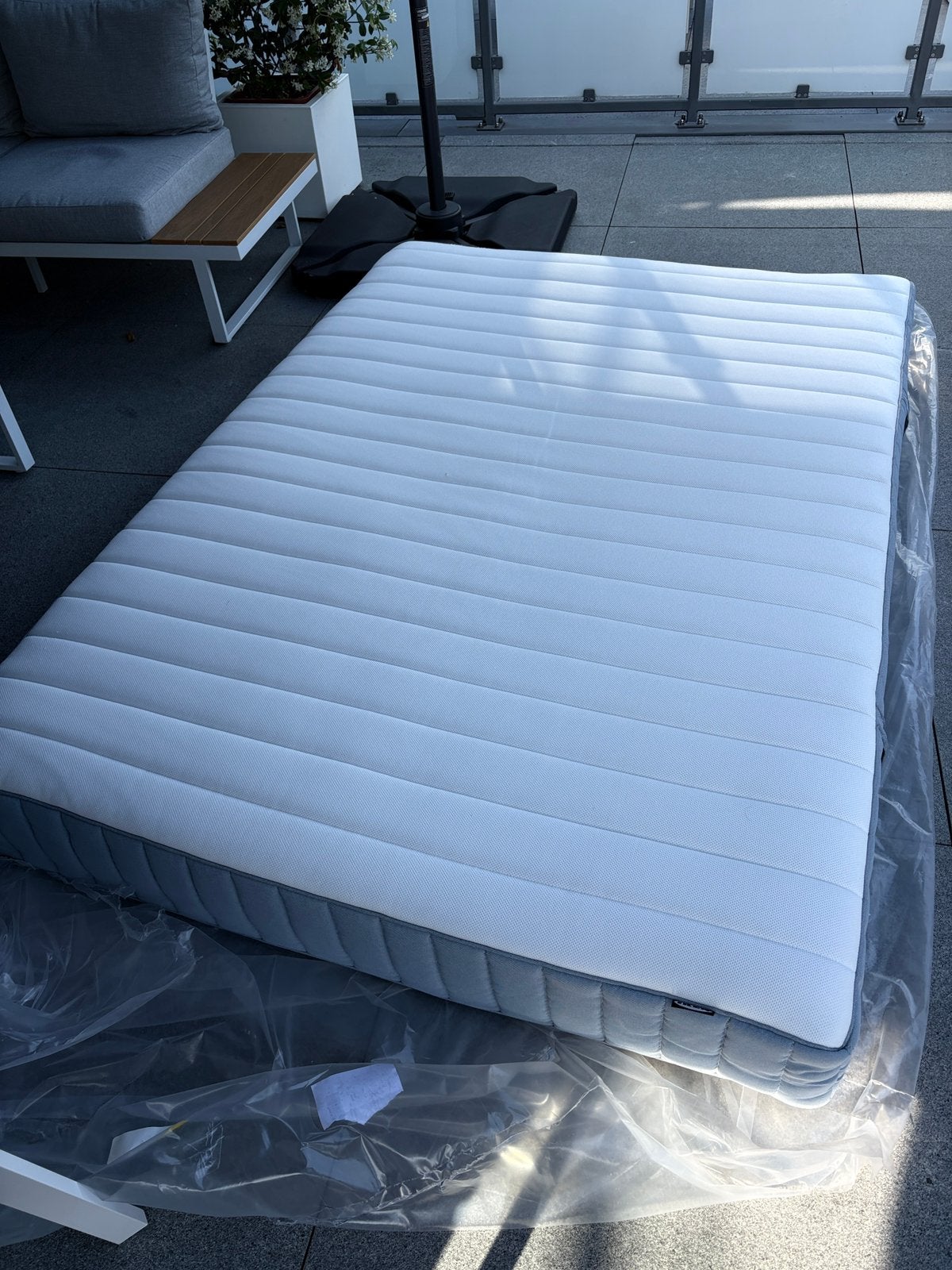 Ikea matras 140x200 24cm dik  GRATIS, Ophalen, 140 cm, Zo goed als nieuw, Twijfelaar