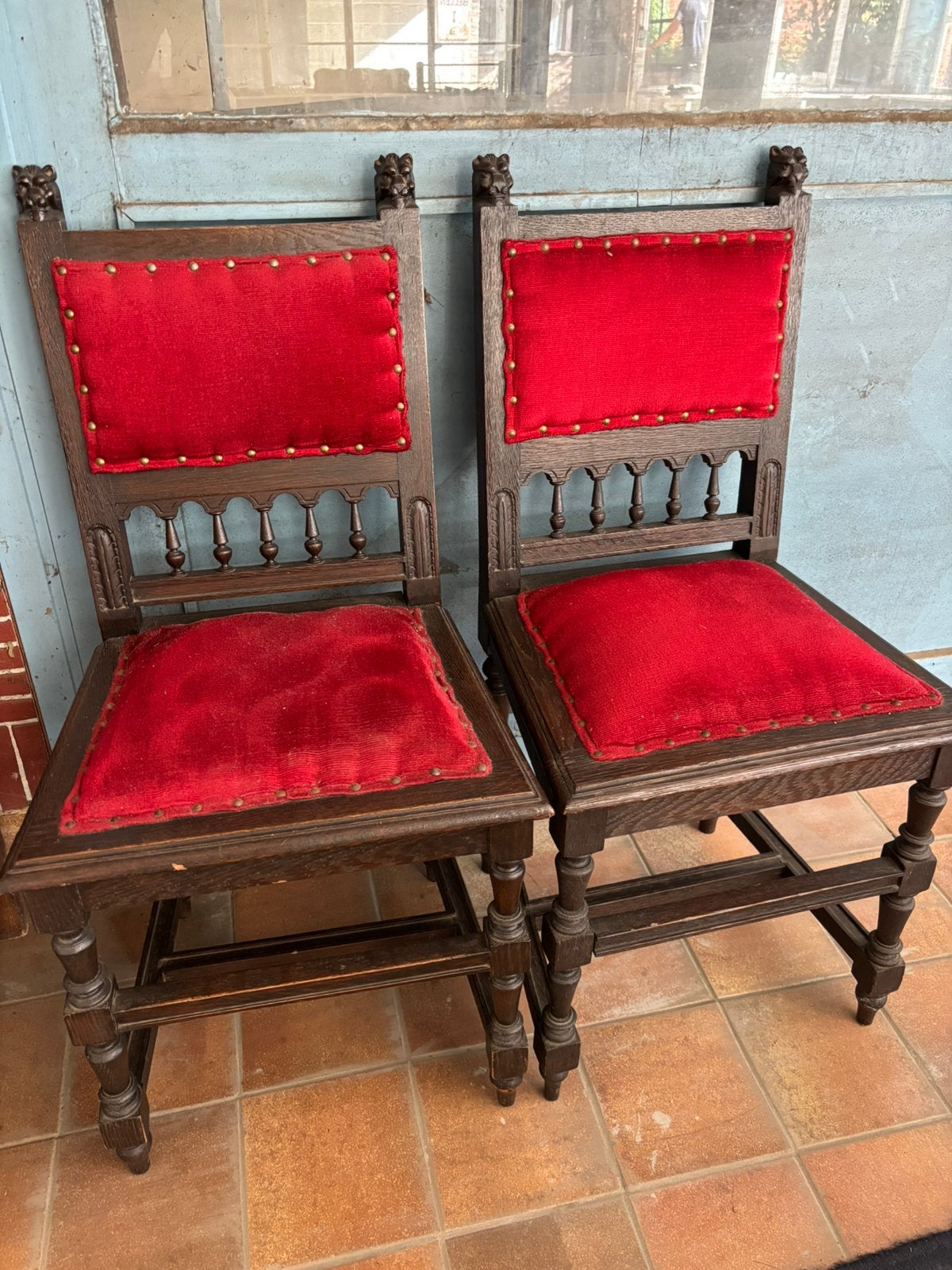 2 chaises classiques en bois, Antiquités & Art, Enlèvement