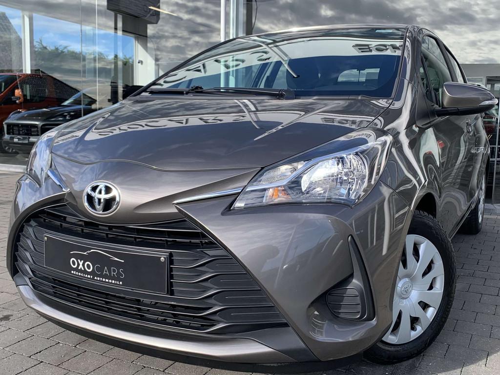 Toyota Yaris 1.0i VVT-I YOUNG / GPS / Airco / Cruise /GARANT, Auto's, Voorwielaandrijving, Stof, Gebruikt, Euro 6