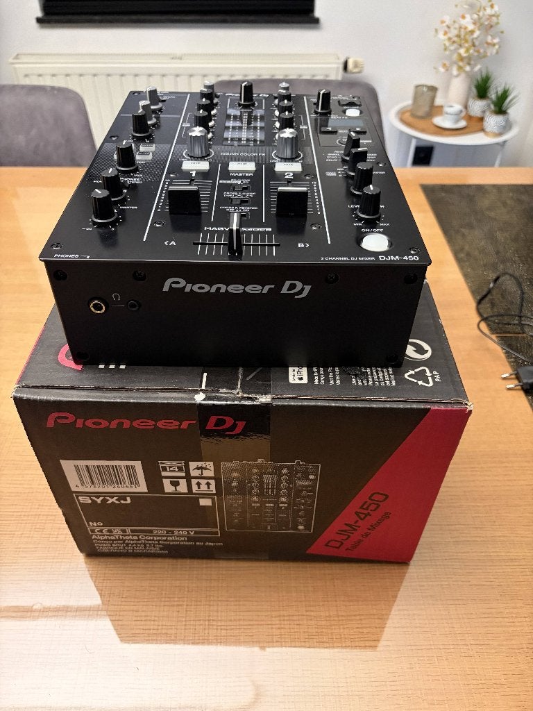 Pioneer DJM 450, Musique & Instruments, Enlèvement, Neuf, Moins de 5 canaux, Entrée micro