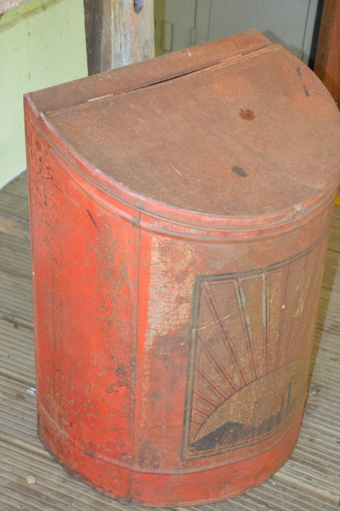 grote oud koffieblik verweerd, Ophalen