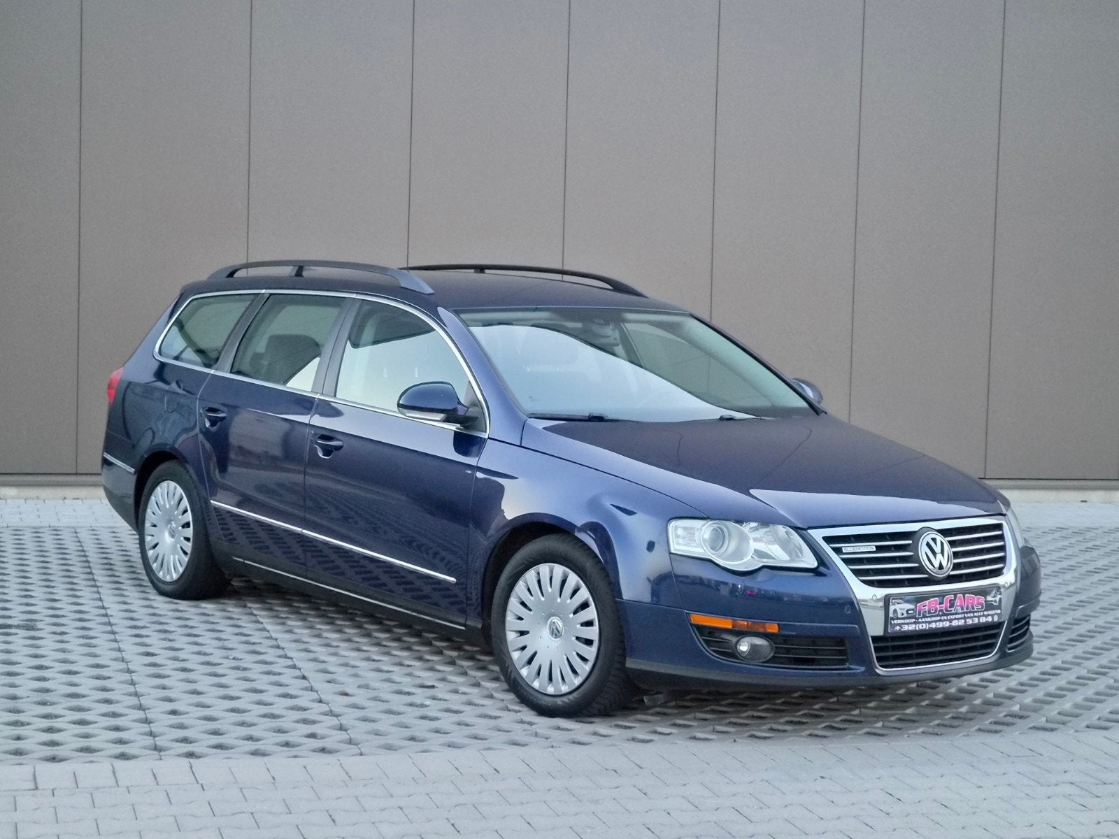 vw Passat 2008 1.9 tdi Bleumotion 105CH/Attelage de remorque, Autos, Achat, Entreprise, Boîte manuelle, Noir