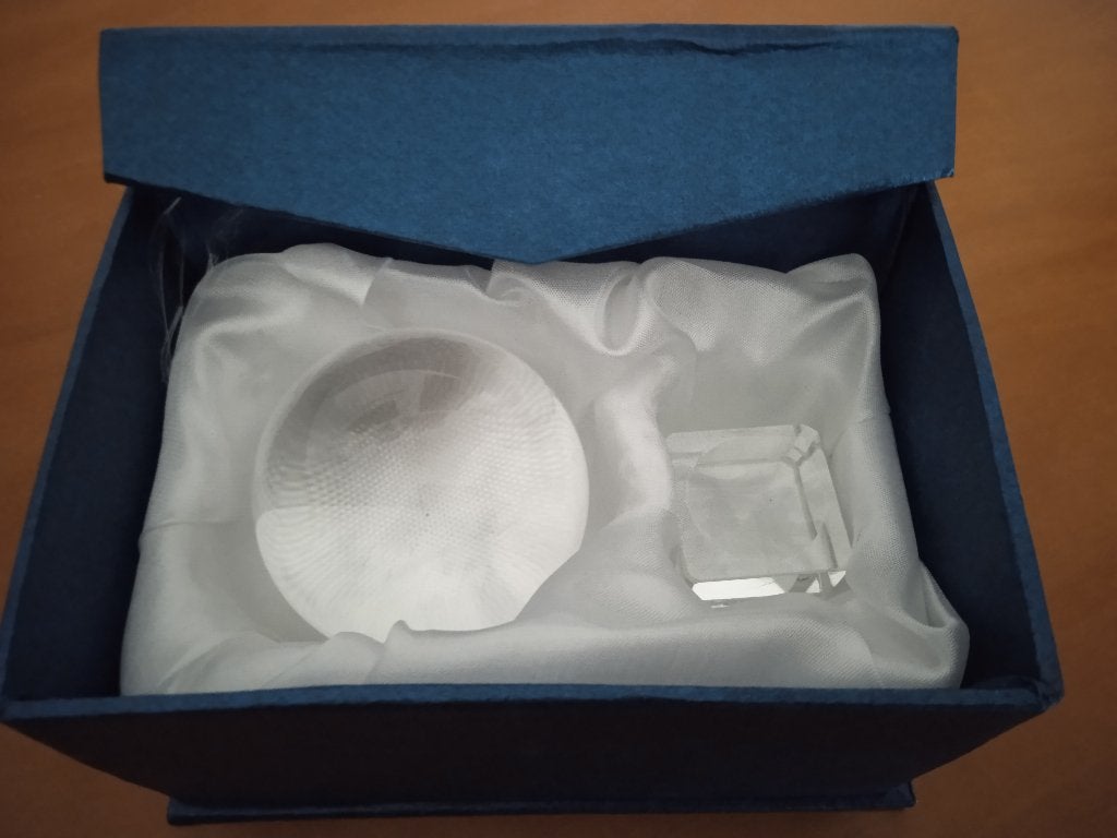 Boule à lentilles 60 mm avec repose-pieds et dans une boîte, Enlèvement ou Envoi, Filtre d'effet, 50 à 60 mm, Étui de rangement inclus