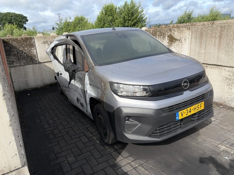 PARE-CHOCS AVANT Opel Combo Cargo (01-2018/04-2021), Pare-chocs, Opel, Opel Automobile GmbH, Utilisé