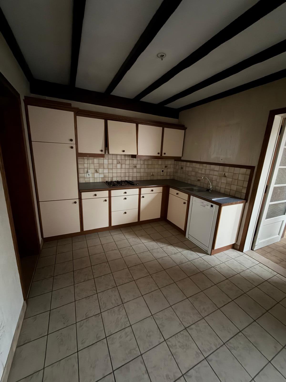 Gratis keuken af te halen in Diest - zelf af te breken, Enlèvement, Utilisé, Brun, Cuisine d'angle