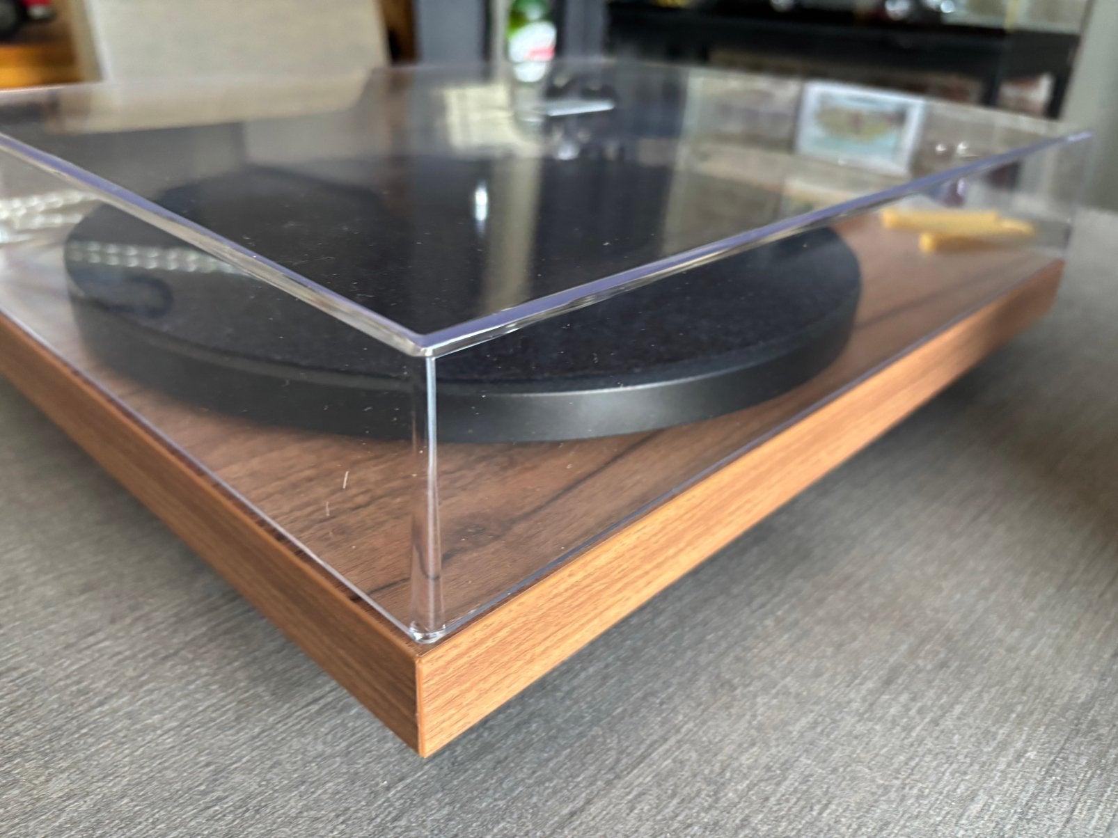 Pro-ject debut E Carbon draaitafel, Ophalen, Zo goed als nieuw