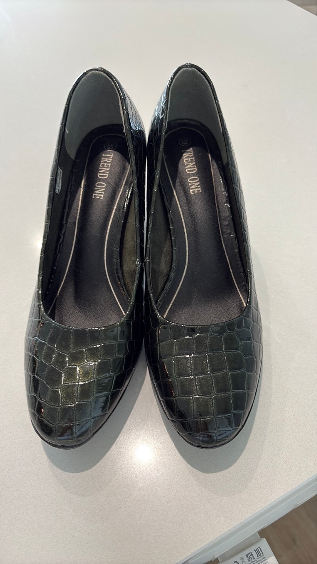 Escarpins vert foncé taille 39, Vêtements | Femmes, Chaussures, Escarpins, Comme neuf, Vert, Enlèvement
