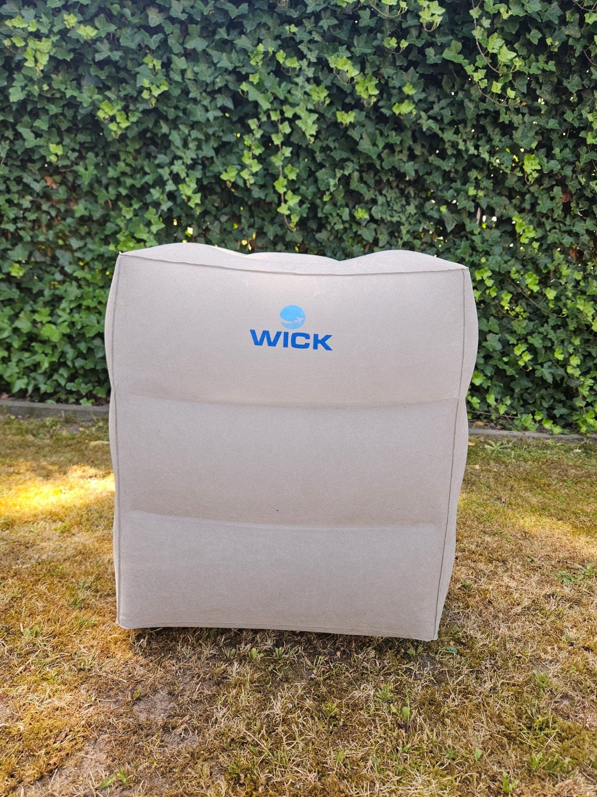 Wick Air vliegtuigbed / voetensteun, Ophalen