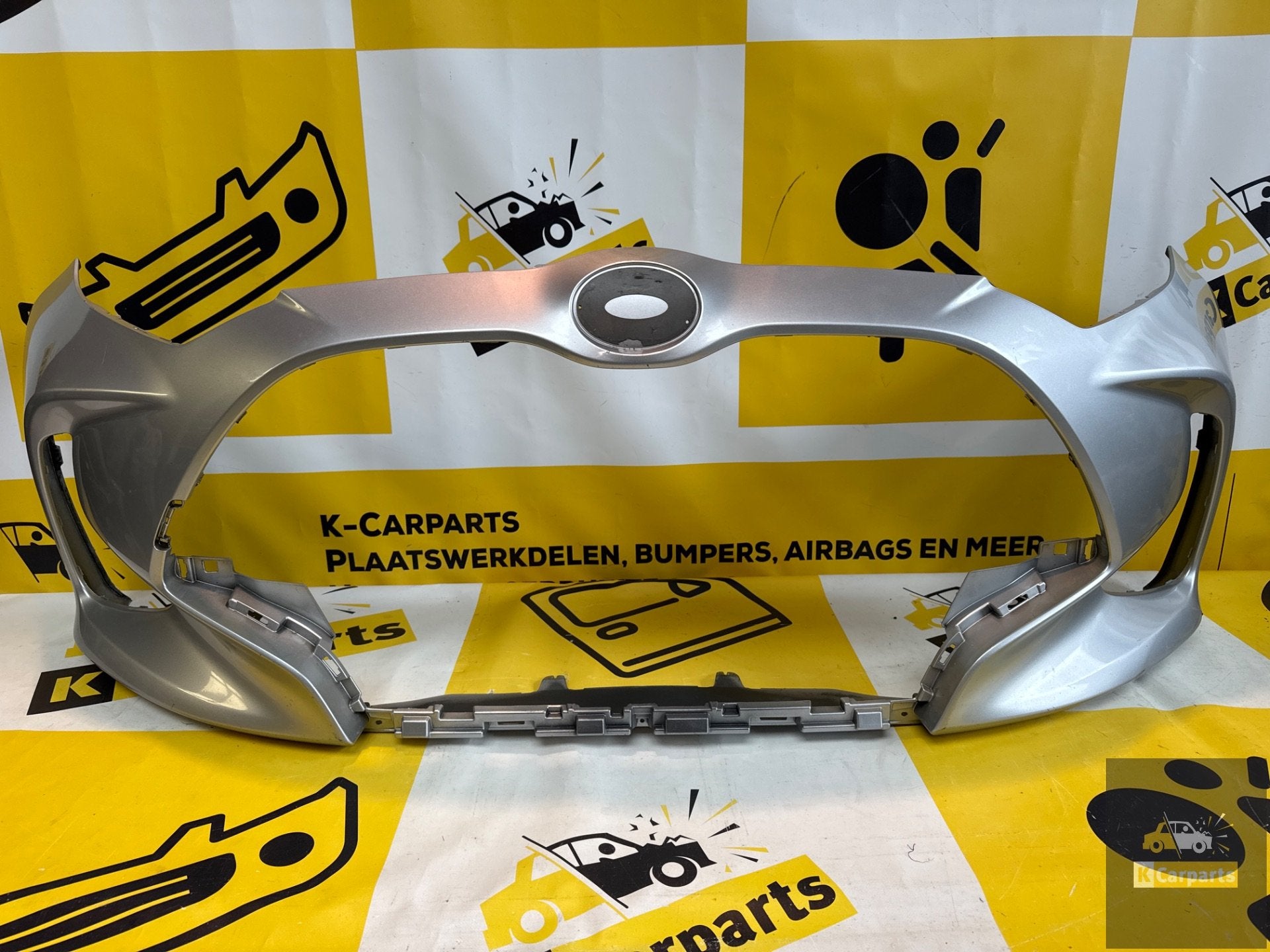 Bumper Toyota Yaris Voorbumper 52119-K0050 2019-Heden, Info@fabrikant.eu, Toyota, Bumper, Fabrikant BV
