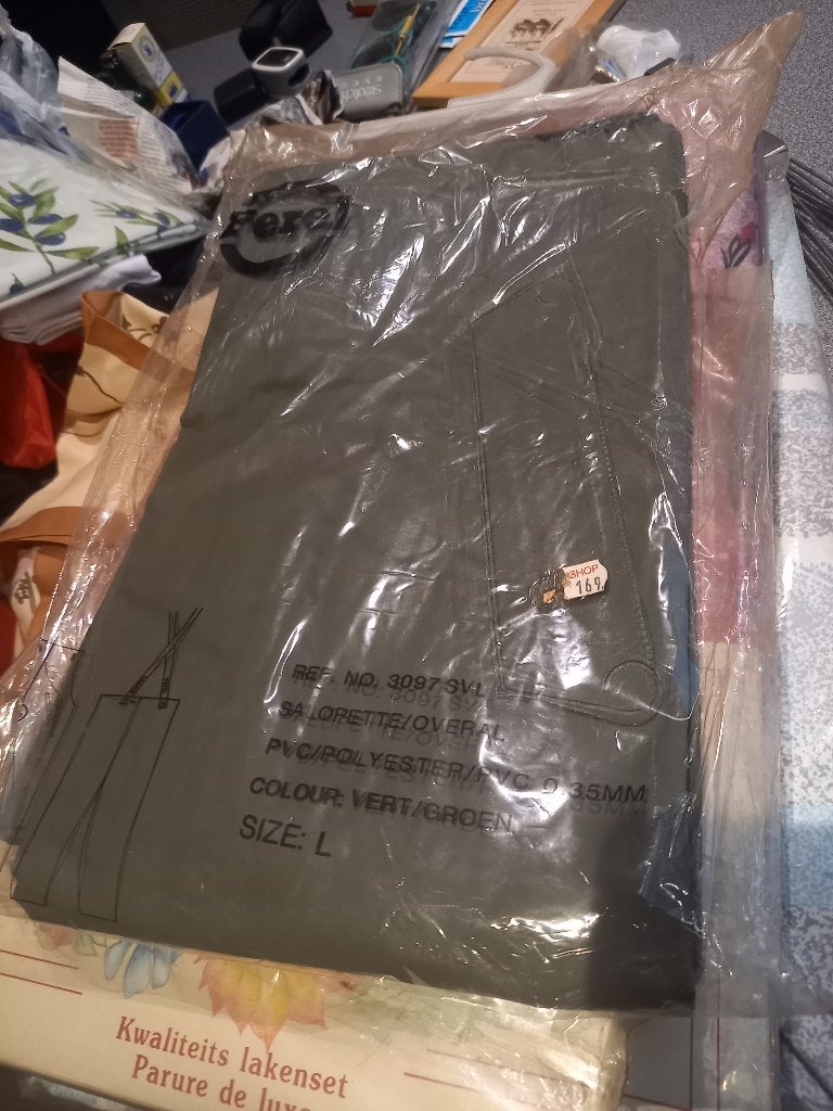 Salopette imperméable. Nouveau., Enlèvement ou Envoi, Neuf, Vêtements