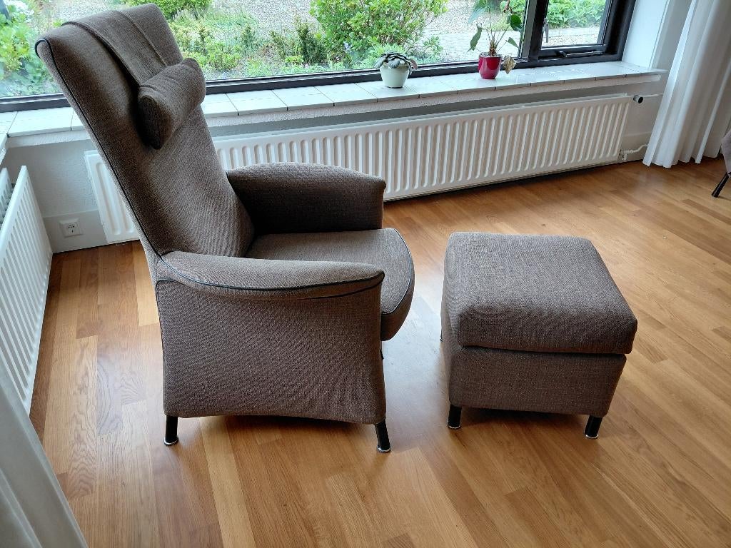 Fauteuil met poef, Ophalen, Gebruikt, Stof