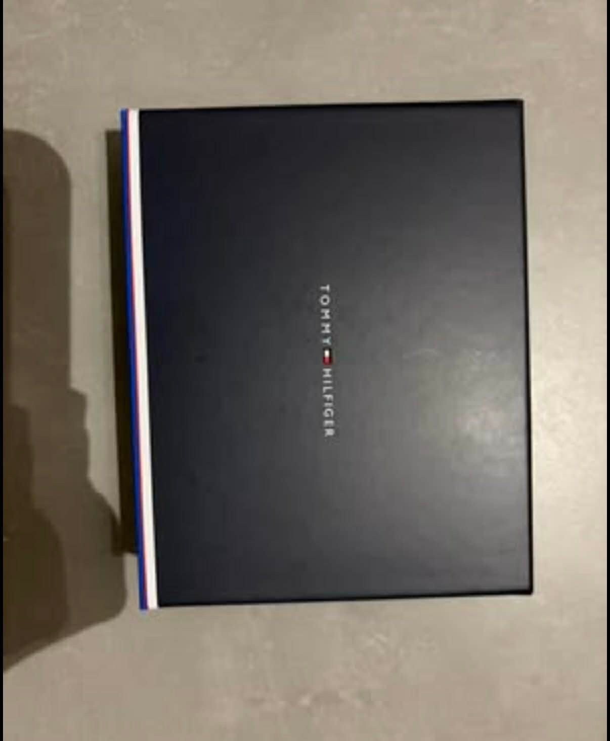 Portefeuille tommy hilfiger neuf, Enlèvement, Neuf, Noir, Autres marques