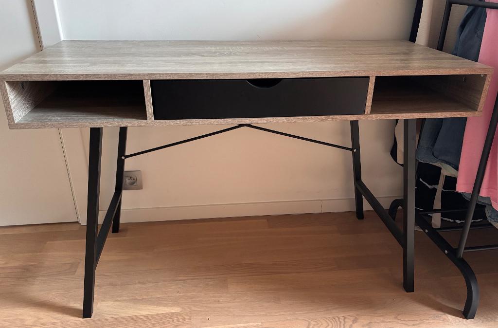 Bureau Jysk, Ophalen, Met lades, Scandinavisch, Spaanplaat of MDF